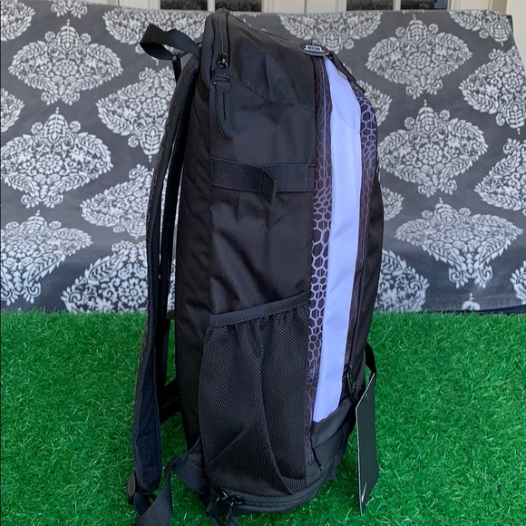 NIKE MEN’S backpack - Picture 10 of 16